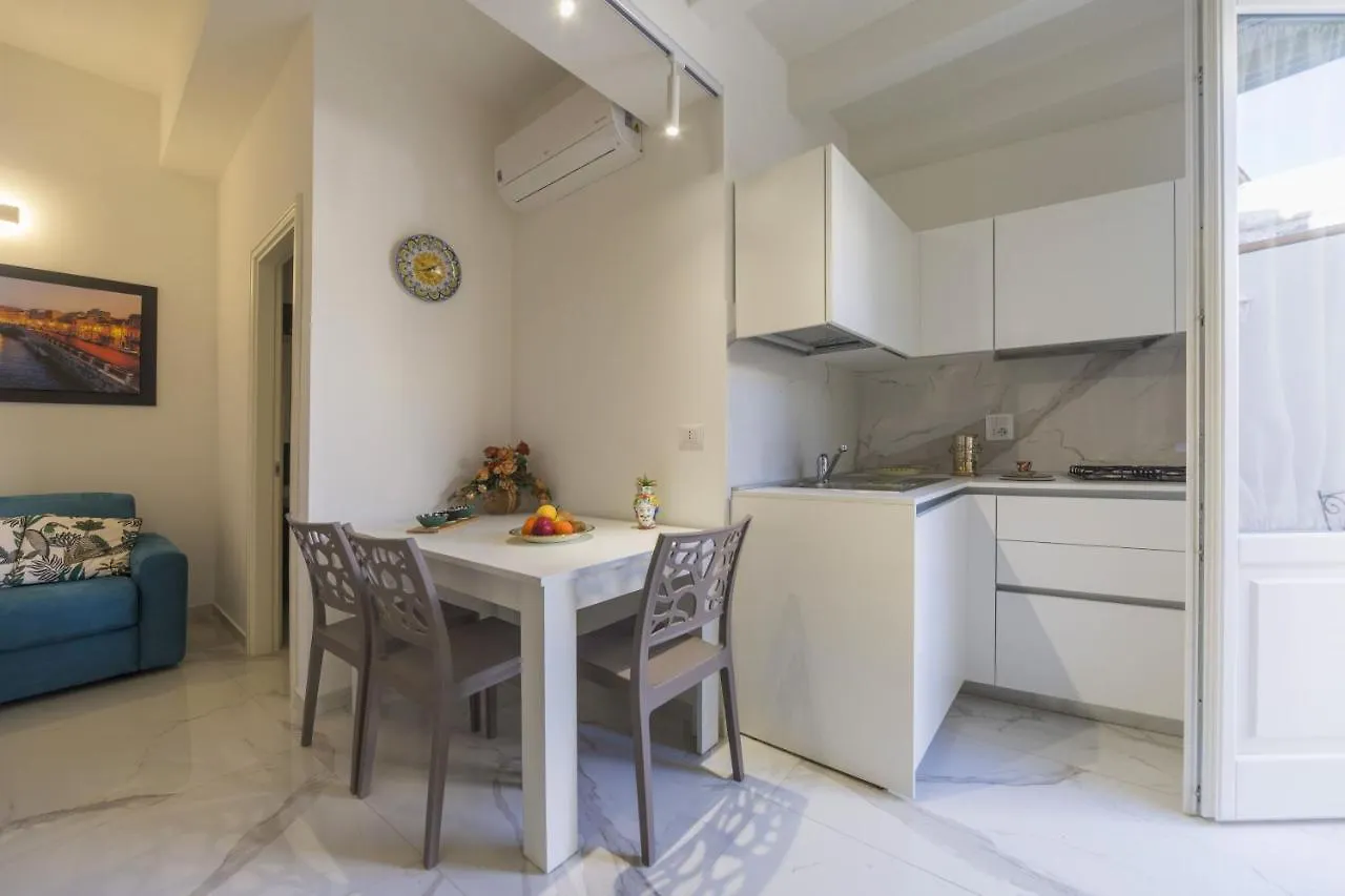 Aparthotel Corinzia Casa Vacanze Syrakus Italien